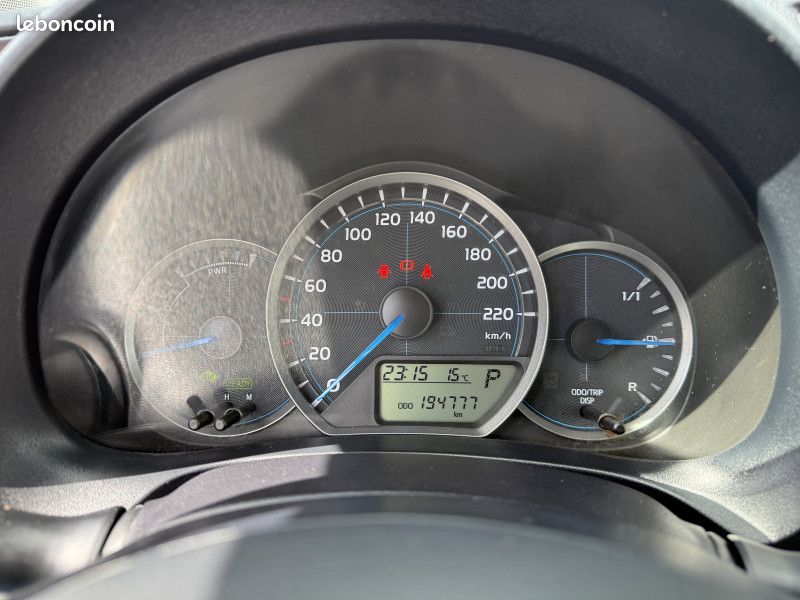 Toyota YARIS HSD 100H BUSINESS 5P (image 9)