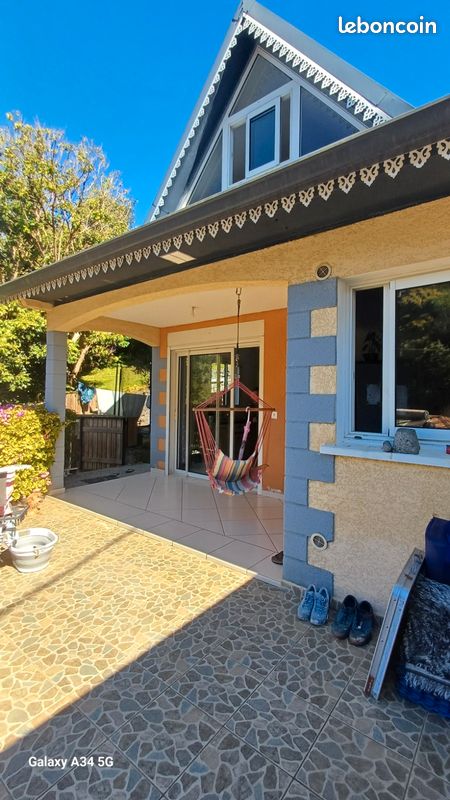 Maison 3 pièces 90 m² · à Entre-Deux · 90 m² · 264 000 €