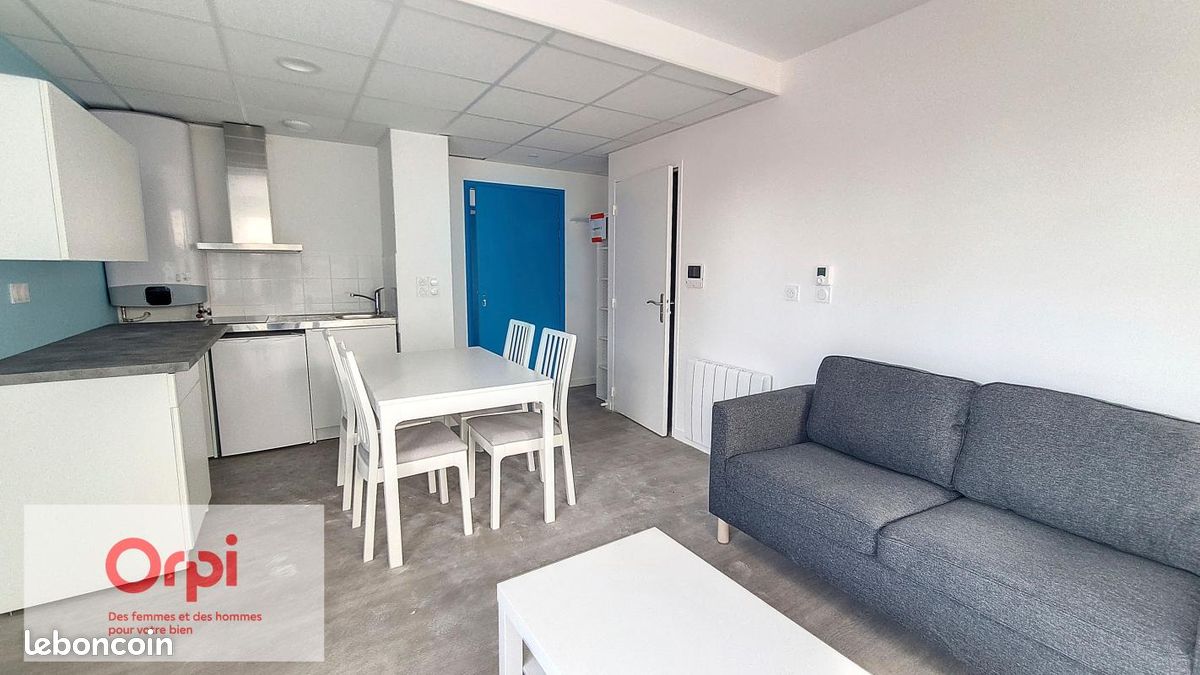 Appartement 2 pièces 37 m² · à Désertines · 37 m² · 355 €/mois