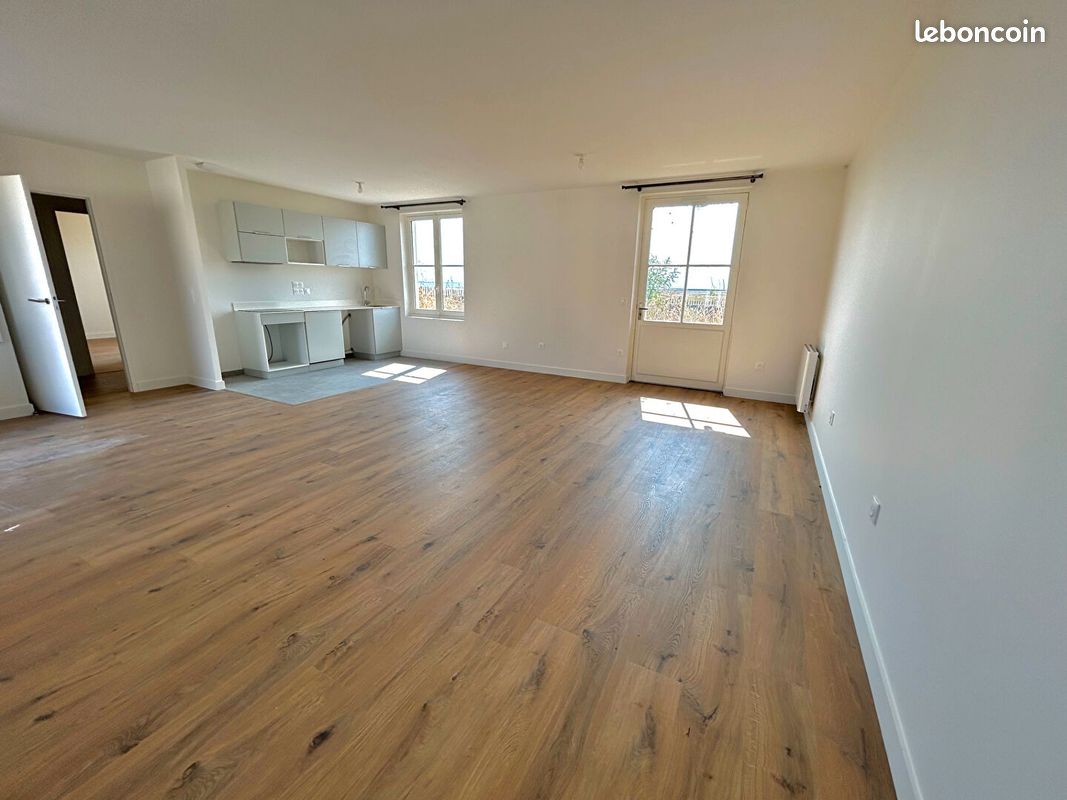 Maison 3 pièces 77 m² · à Saint-Georges-d'Oléron · 77 m² · 930 €/mois