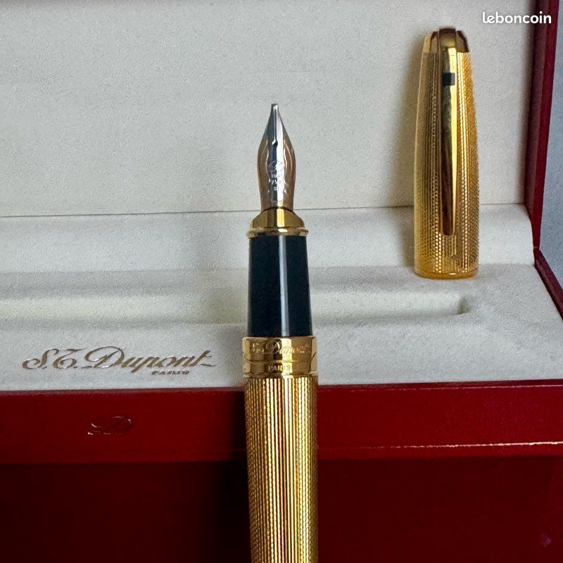 Stylo Plume S.T. Dupont Prestige - Résine Boisée Et Métal, Plume En Or 18 Carats, Occasion