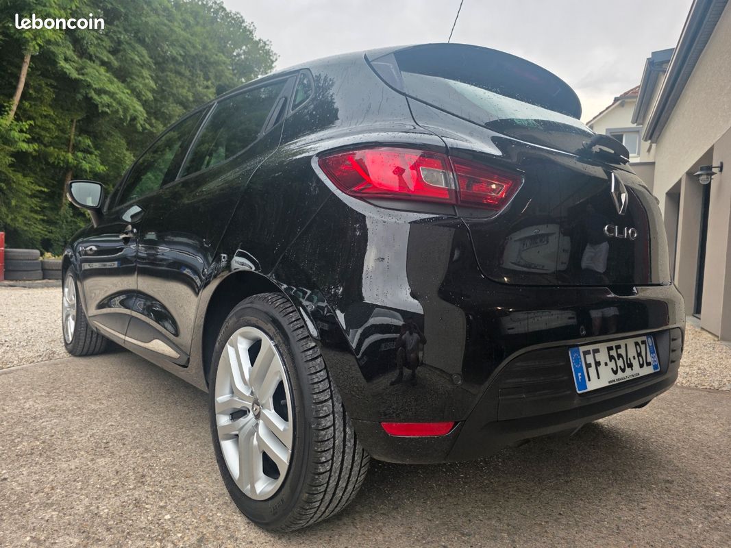 ✅renault clio iv 1.5 dci 75 ch⏩️ 5 places ⏩️sans ad blue ⏩️premiere main ⏩️entretien constructeur (image 3)