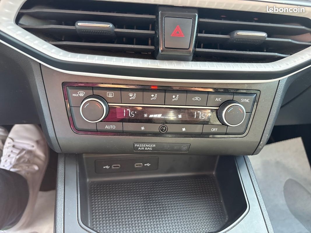 SEAT Ibiza 1.0 TSI 95 ch S/S BVM5 Copa (image 29)
