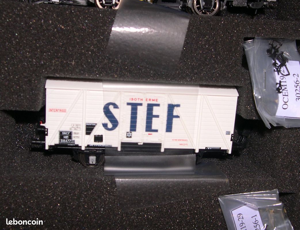 LS MODELS coffret 3 wagons plats courts OCEM 19/29 30259 NEU LS MODELS coffret 3 wagons plats courts OCEM 19/29 30259 NEU