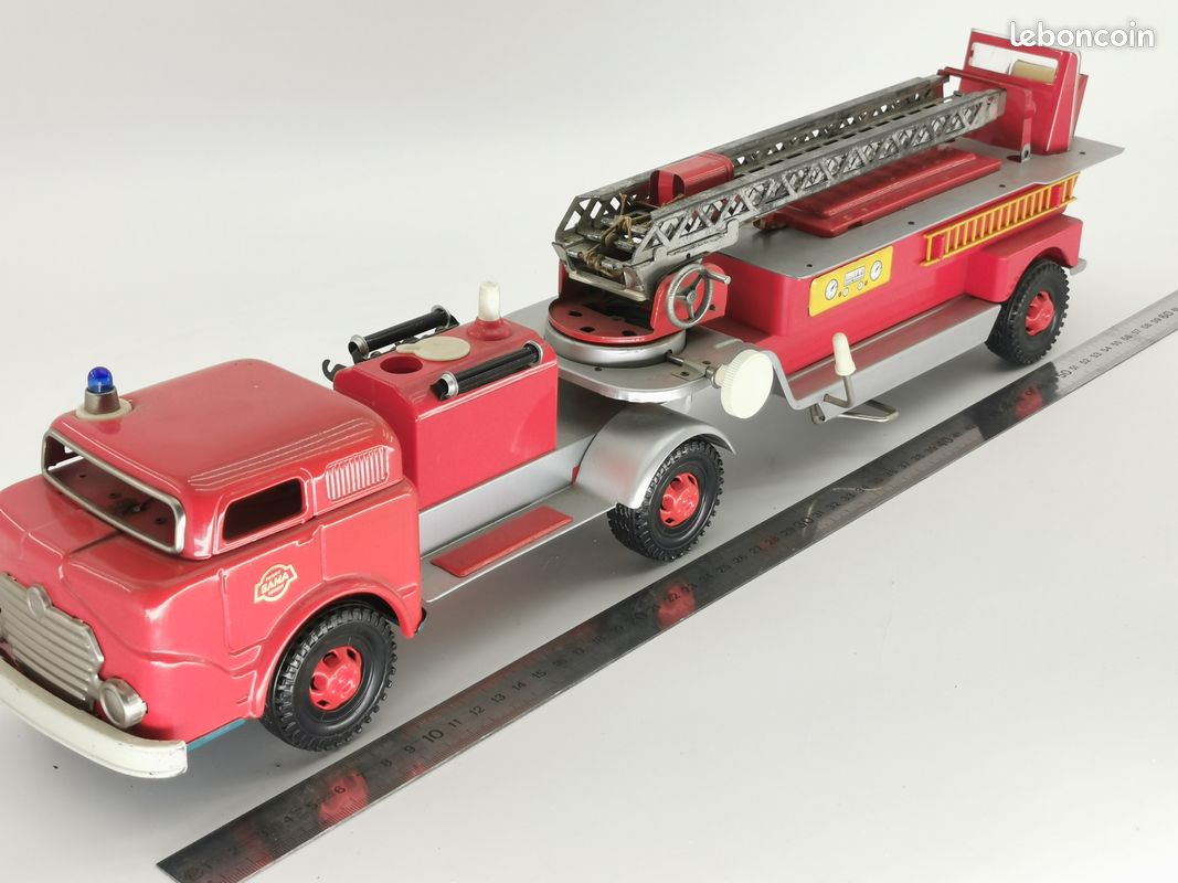 CAMION DE POMPIERS grande échelle Playmobil 2009 EUR 15,00 - FR