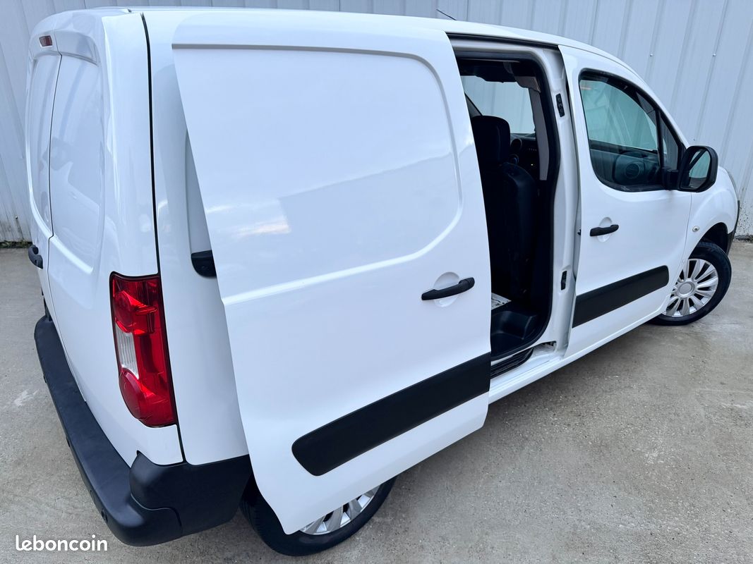 CITROEN BERLINGO II BUSINESS 1.6 HDI 90cv 3 PLACES avec PORTE LATÉRALE DROITE COULISSANTE (image 14)