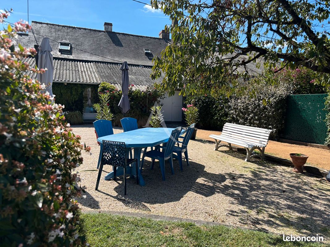 Maison 7 pièces 138 m² · à Saint-Germain-des-Prés · 138 m² · 282 700 €