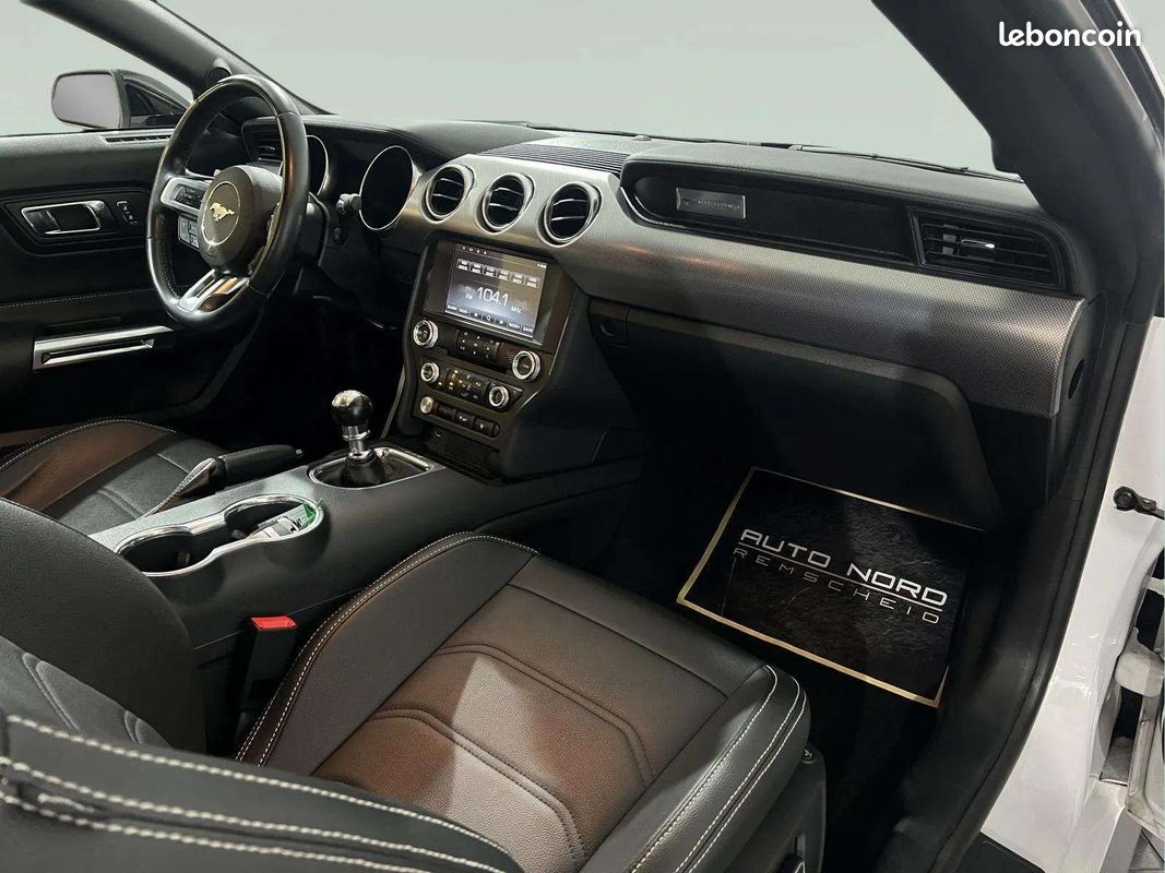 FORD Mustang Shelby 5.0 V8 * Boîte Manuelle * Performance Pack * Échappement à Clapets (image 19)