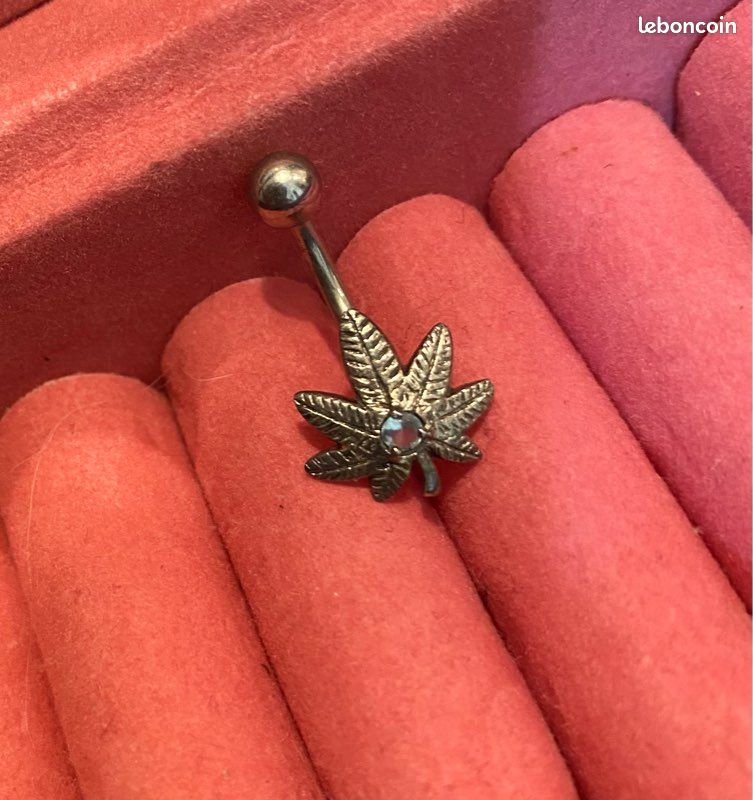 Piercing (image 1)