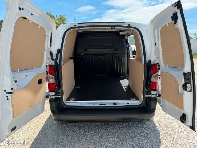 Citroen BERLINGO VAN BLUEHDI 100 CH VEHICULE NEUF CARPLAY CAMERA 3 PLACES (image 10)