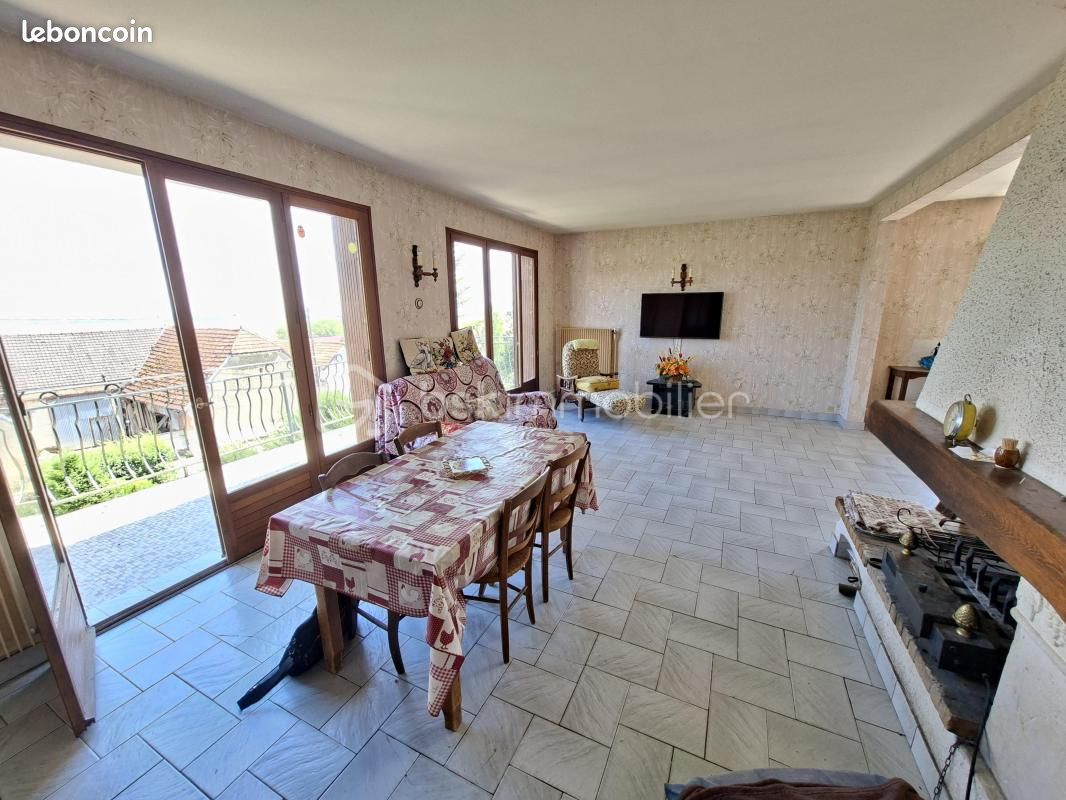 Pavillon 6 pièces 181 m² (image 2)