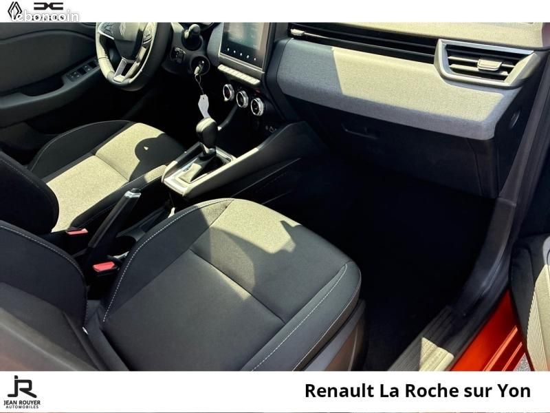 Renault Clio 1.6 E-Tech 145ch full hybrid Evolution - 25 (image 15)