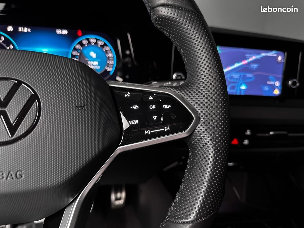 Volkswagen Golf 8 R-LINE 1.5 TSI 130CH JA18 ALCANTARA SPORT CARPLAY REGUL ACC DIGITAL COCKPIT 1⁰MAIN (image 27)