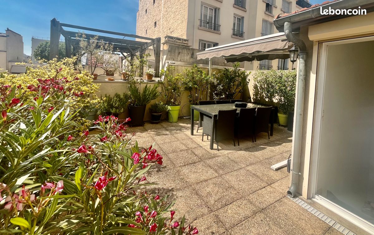 Maison 6 pièces 181 m² · à Paris · 180,7 m² · 1 650 000 €