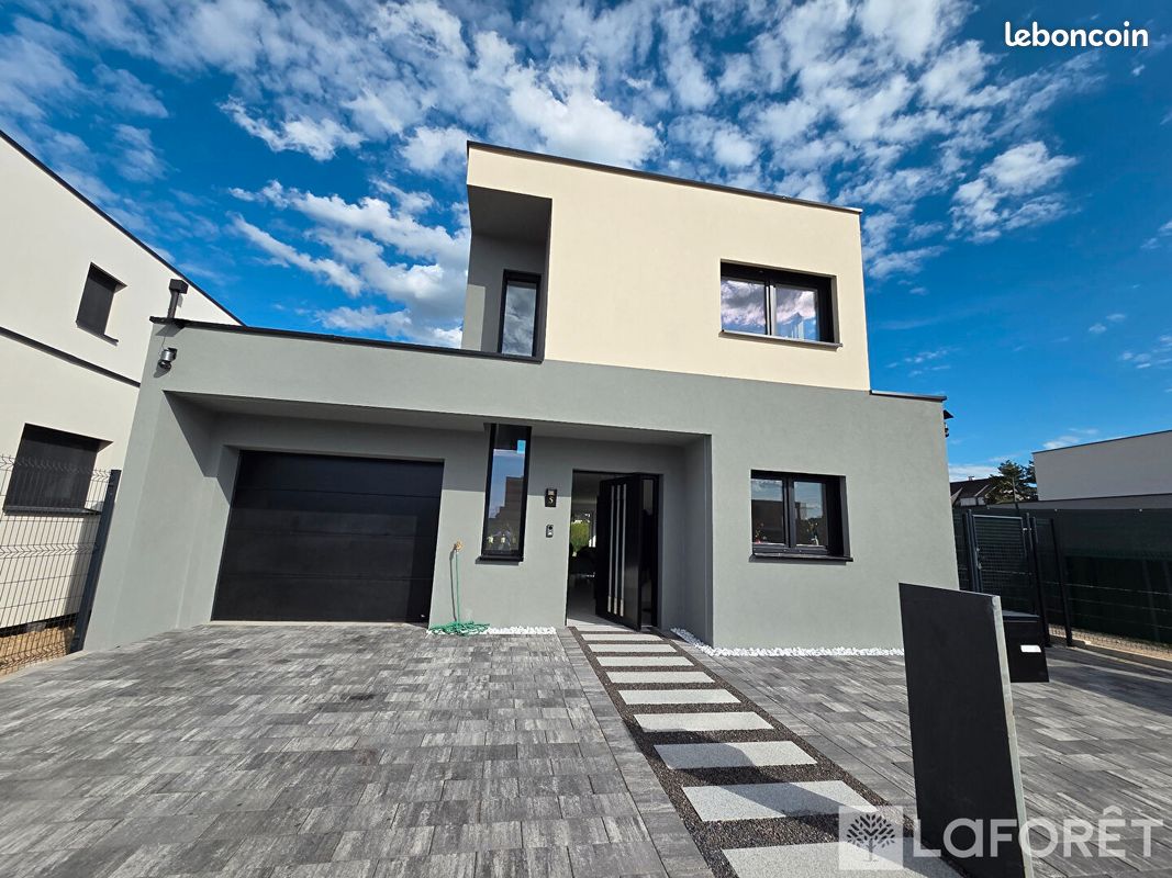 Maison 5 pièces 140 m² · à Benfeld · 140 m² · 440 000 €