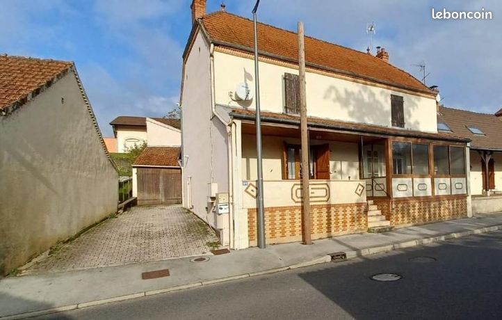 Immeuble de rapport 150 m² Branges