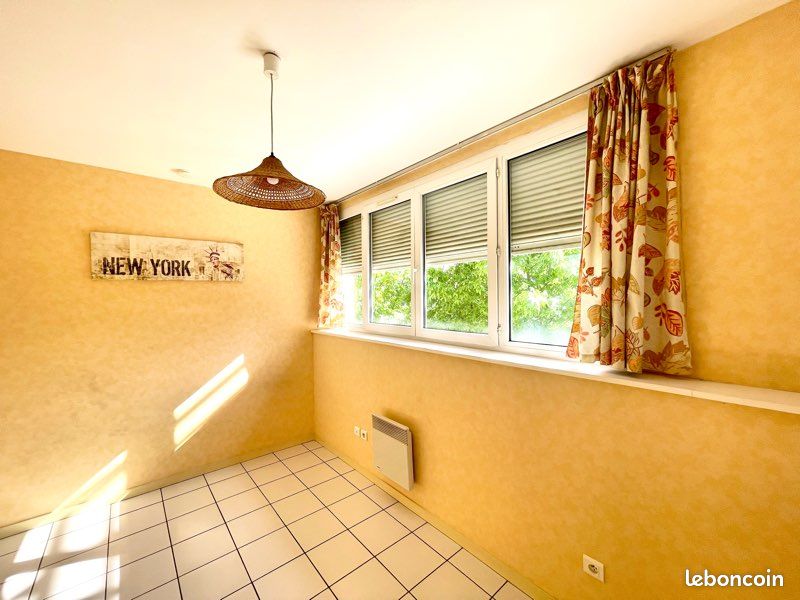 Appartement 1 pièce 24 m² · à Dole · 24 m² · 315 €