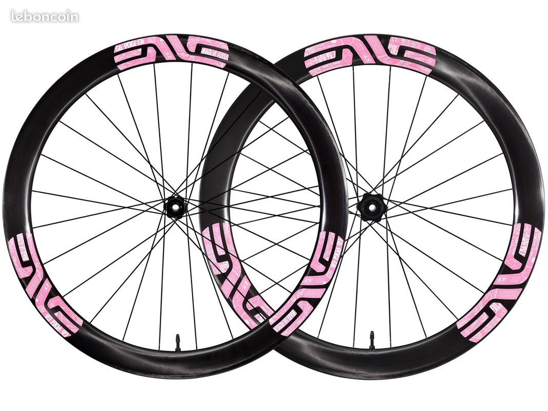 Roue carbone Roval 40 - génériques - Vélos