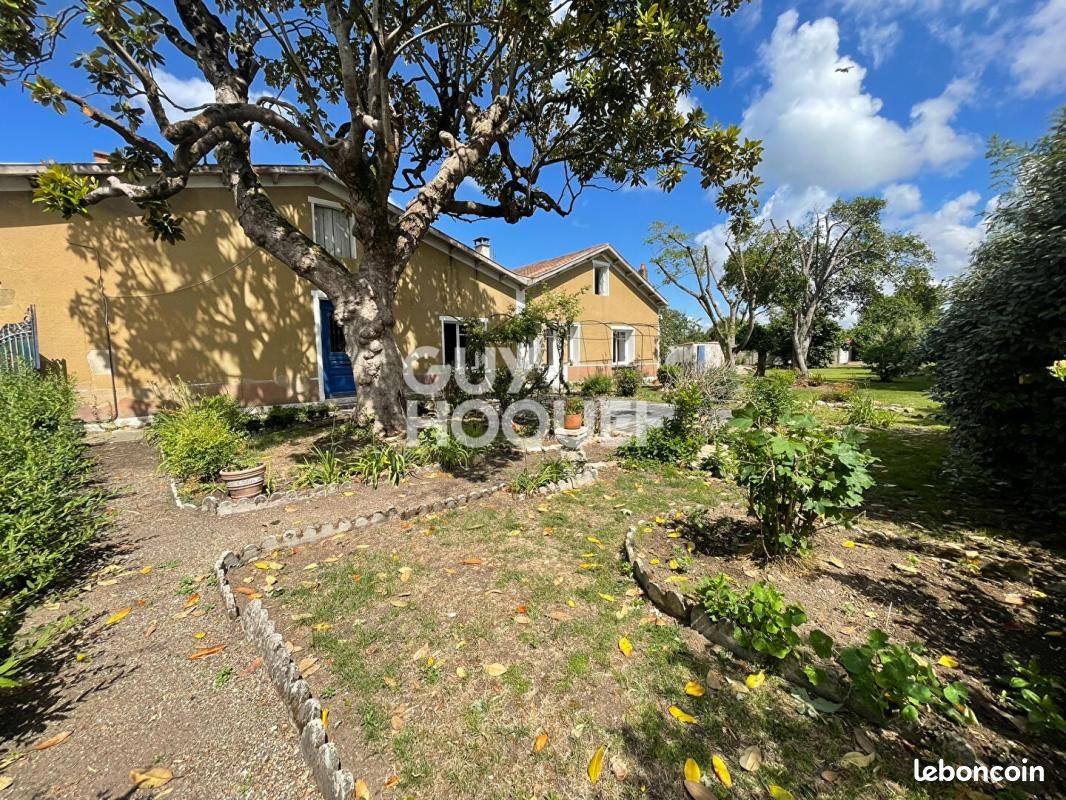 Maison 6 pièces 148 m² · à Marennes-Hiers-Brouage · 148 m² · 358 100 €