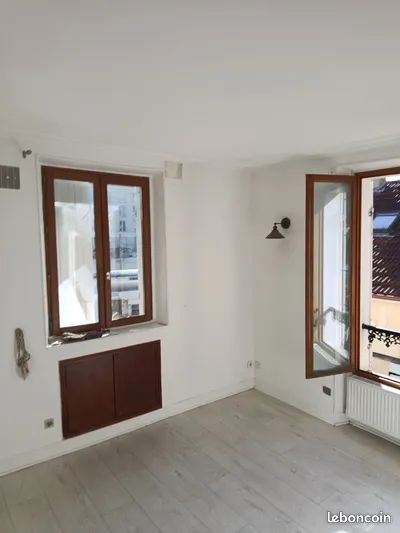 Maison 2 pièces 34 m² · à Versailles · 34 m² · 242 000 €