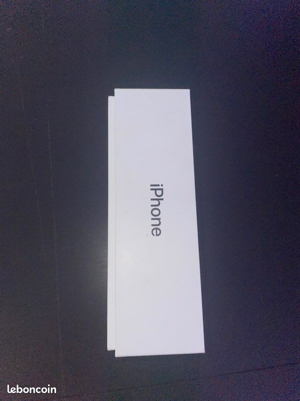 IPhone 7 noir très bon état (image 3)