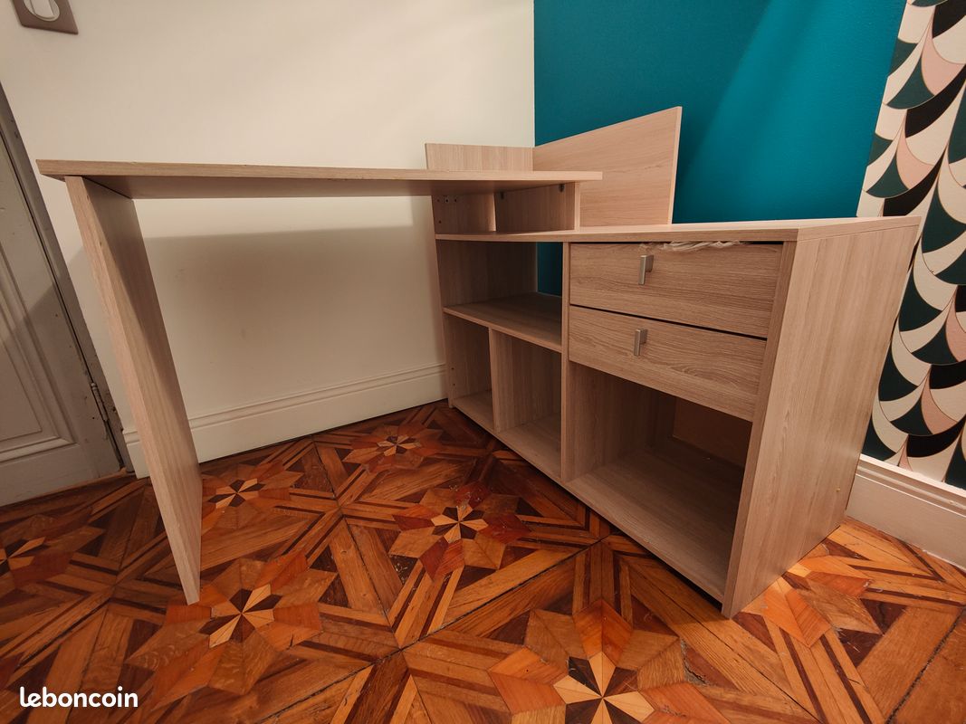 Bureau (image 2)