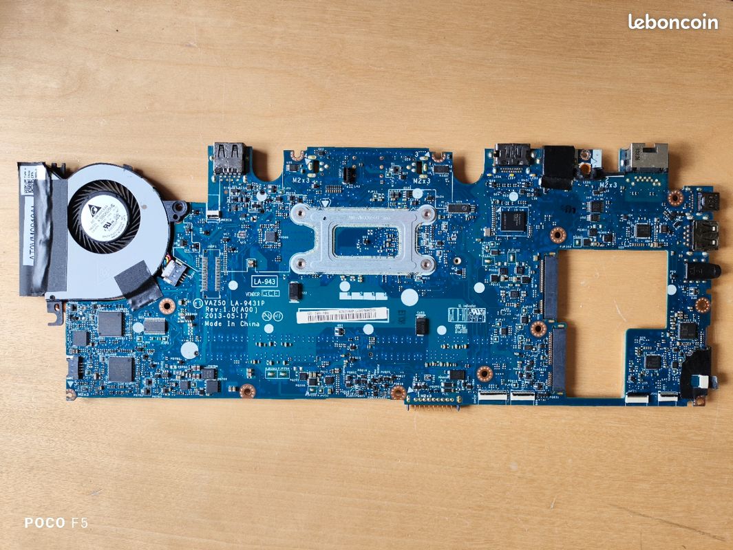 Carte Mère Pour PC Portable Dell Latitude E7240 (Core I5) - VENDUE POUR PIÈCES, NON FONCTIONNELLE