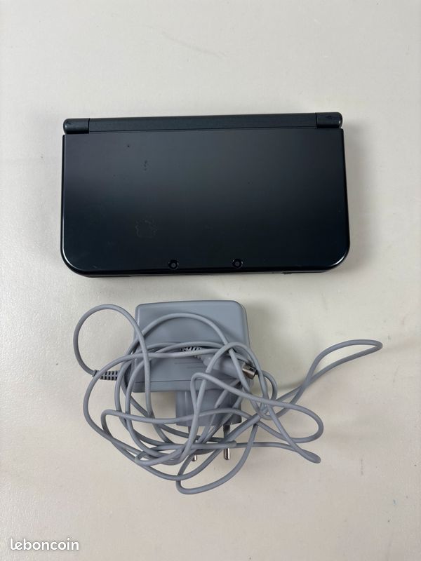 Nintendo New 3DS XL - Console #A16665 (image 10)