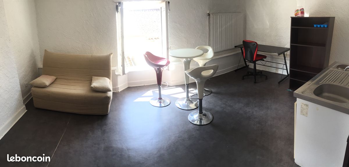 Appartement 1 pièce 25 m² · à Poitiers · 25 m² · 402 €