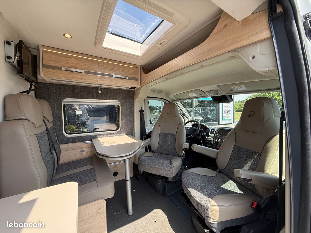 Dethleffs GLOBETRAIL 600 / Fourgon aménagé Citroën Jumper (image 3)