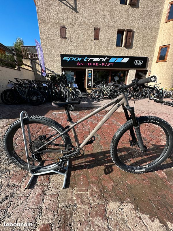 VTT occasion COMMENCAL META HT AM RIDE DIRT Vélos