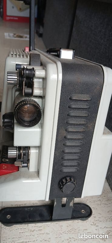 Projecteur Heurtier Monofilm 8mm - 110V, à Restaurer (non Testé)