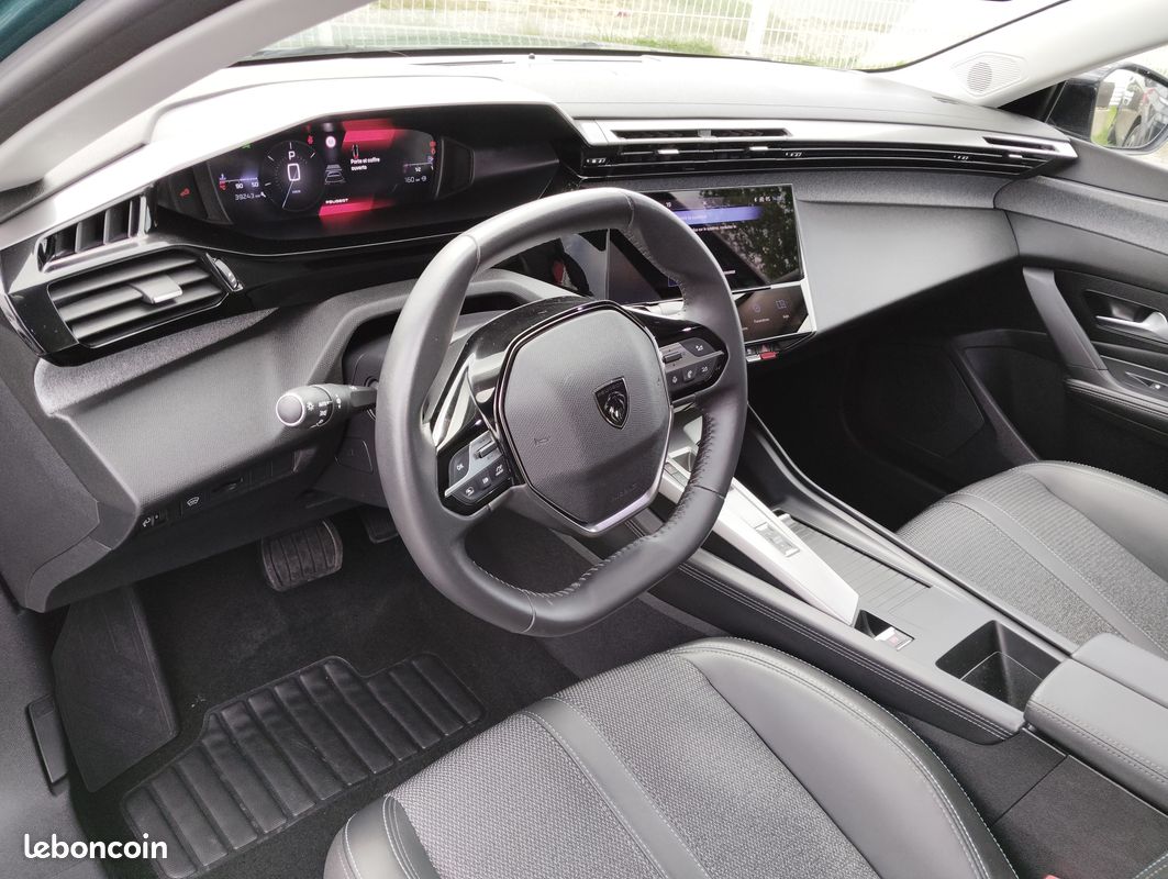 PEUGEOT - 308 SW 1.5 BlueHDi 130ch Allure Pack (image 13)
