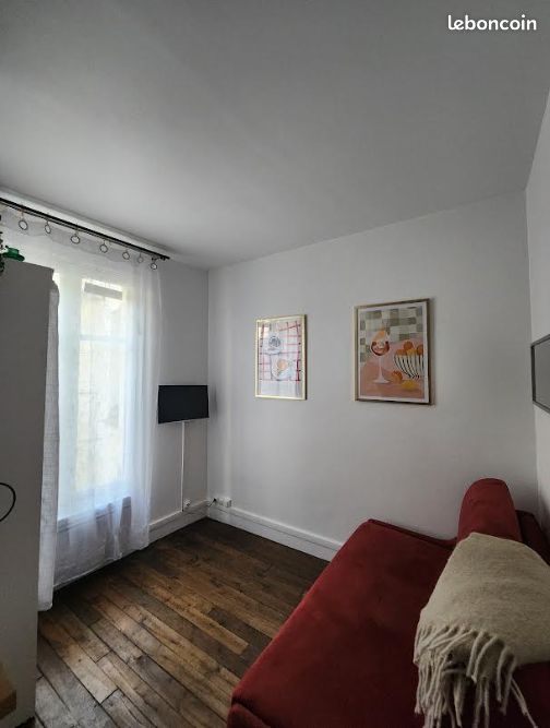 Appartement 1 pièce 9 m² · à Paris · 9 m² · 550 €/mois