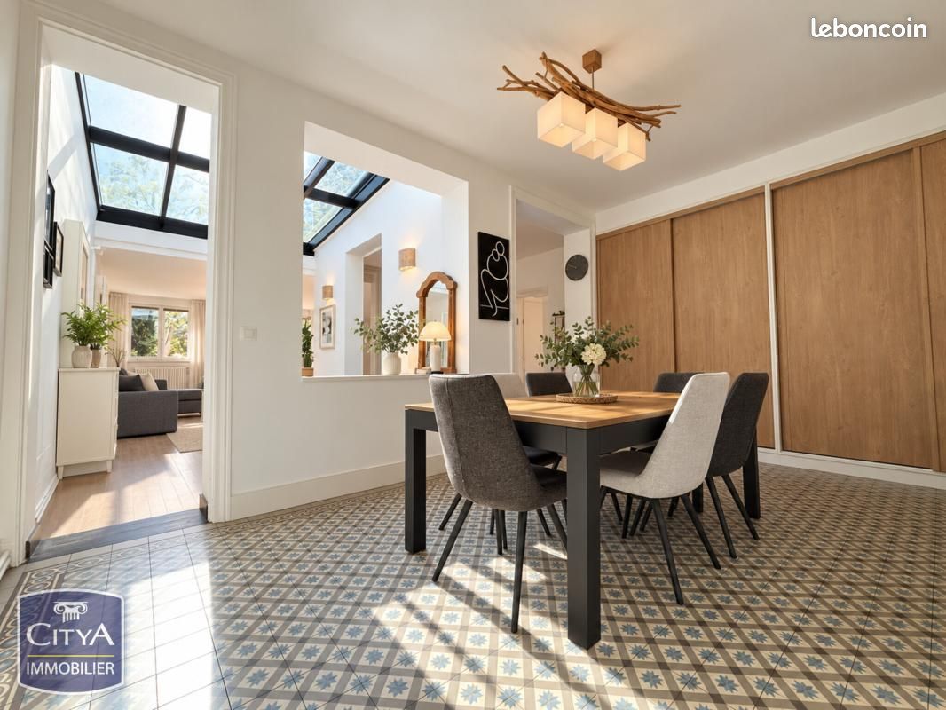 Maison 7 pièces 149 m² · à Lambersart · 149 m² · 550 000 €