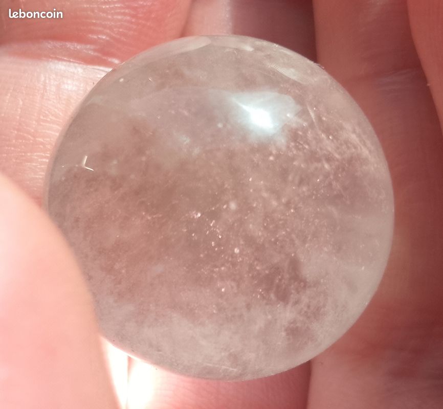 17.2gr 23.1mm sphère (boule) en cristal de roche de Madagascar pierre naturelle sculptée (image 3)