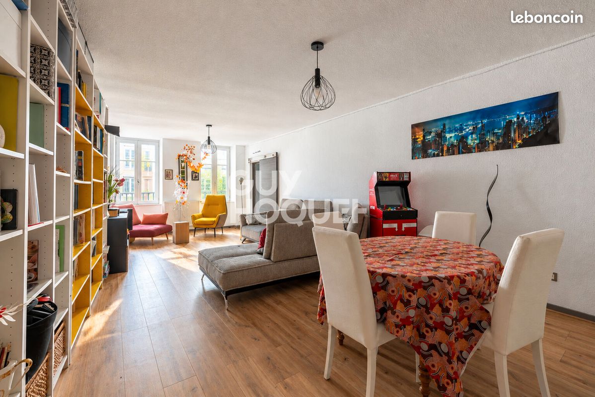 Appartement 4 pièces 131 m² · à Clermont-Ferrand · 131 m² · 265 000 €