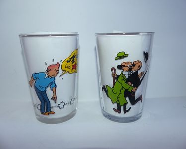 Asterix - Verre Amora 1968 - Asterix et Obelix au bureau d'accueil