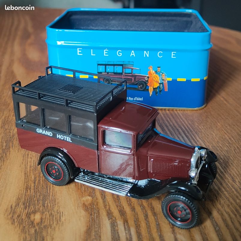 Lot Solido 1/43 – Set Orangina – Renault Van 1998 Et Citroën C4F 1930 – Miniatures Diecast
