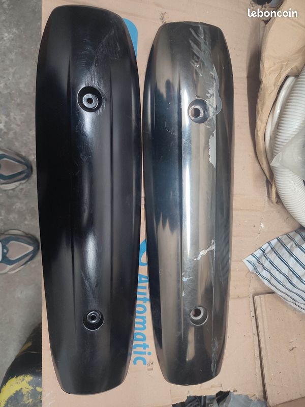 Plaque d'echappement Yamaha Tmax 500 2008/2012 et 530 12/16 (image 1)