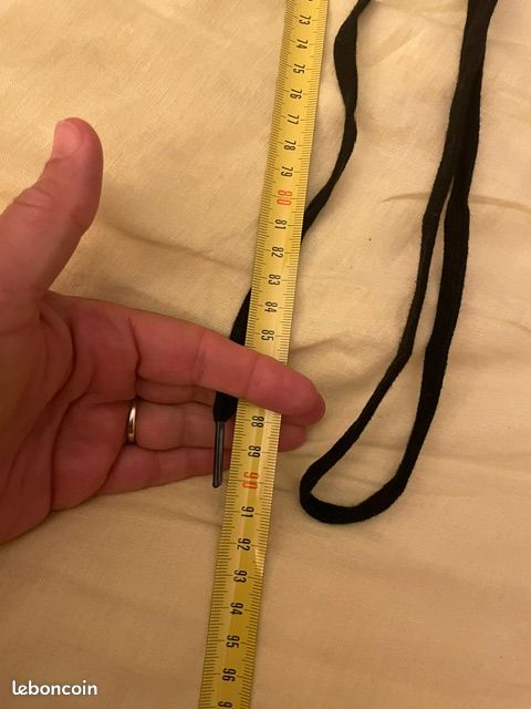 1 paire de lacets noirs 90 cm pour chaussures/baskets avec 6 paires d'œillets. Lacets neufs (image 2)