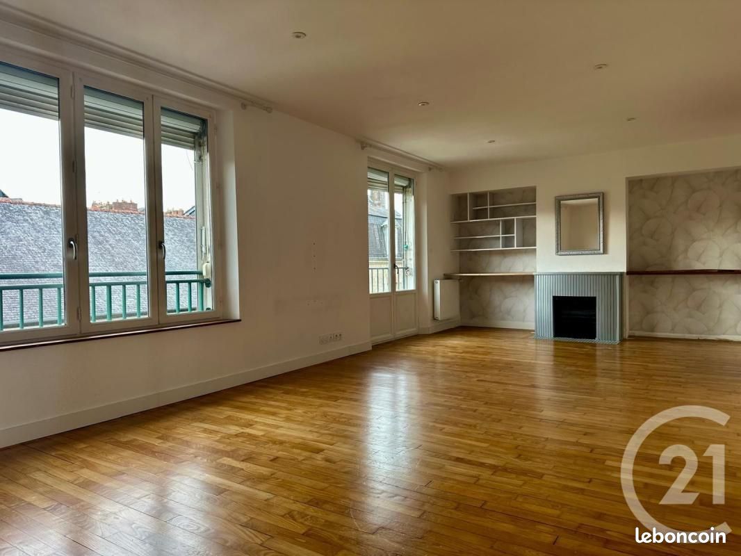 Appartement 3 pièces 94 m² · à Fougères · 94 m² · 189 800 €
