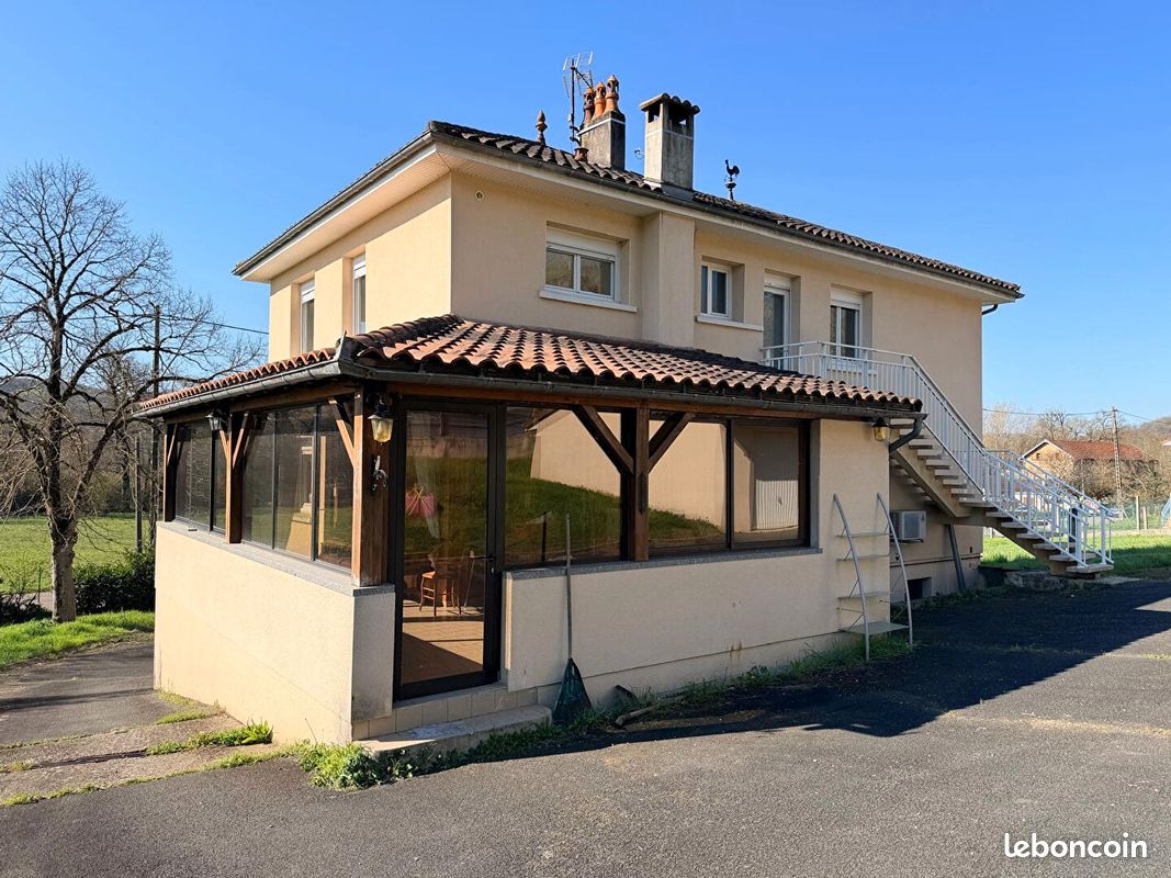Maison 9 pièces 185 m² · à Figeac · 185 m² · 190 800 €