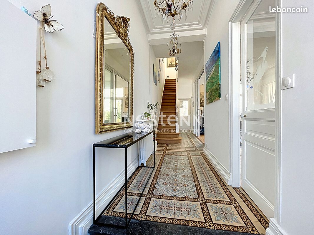 Maison 7 pièces 180 m² · à Dunkerque · 180 m² · 682 500 €