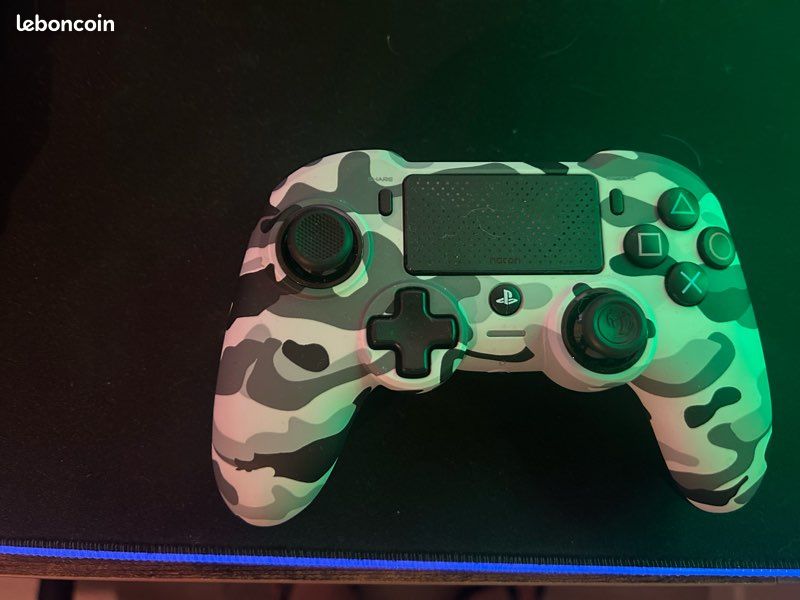 Manette nacon ps4 / PC (image 1)