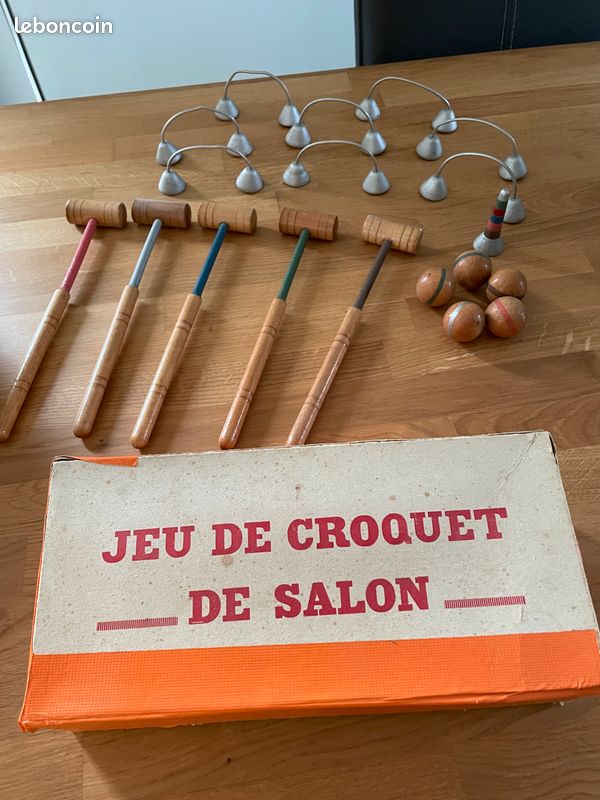Ancien jeu de croquet de salon