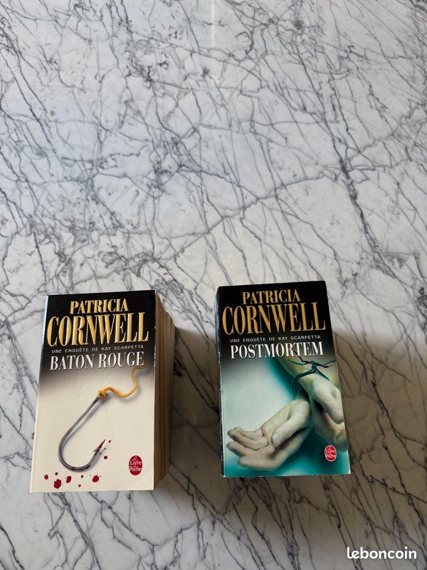 Lot 14 romans Patricia Cornwell Kay Scarpetta Livre de Poche thriller (image 3)