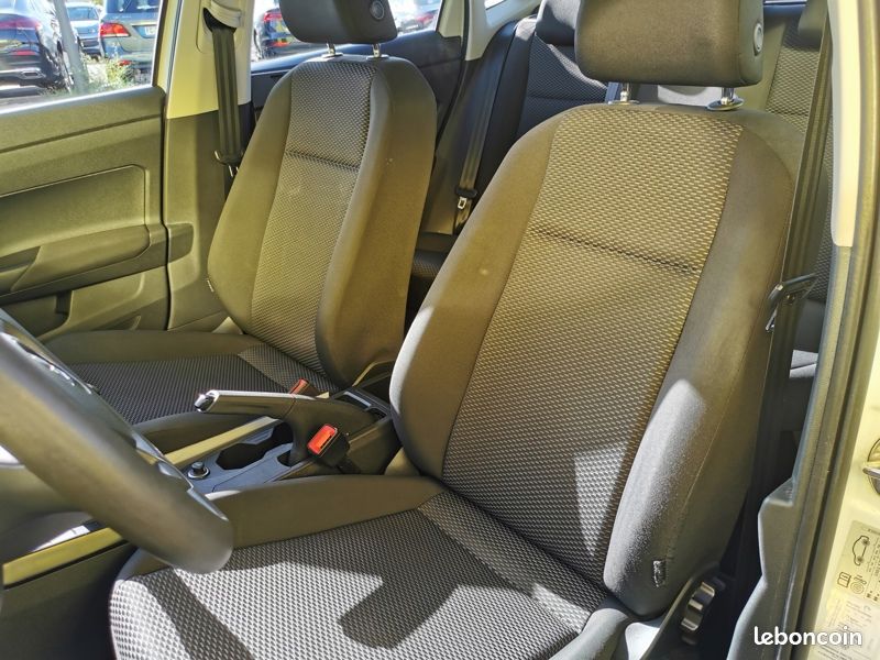 Volkswagen Polo VI Trendline 1.0 65 ch Bluetooth Feux auto Vitre élec (image 11)