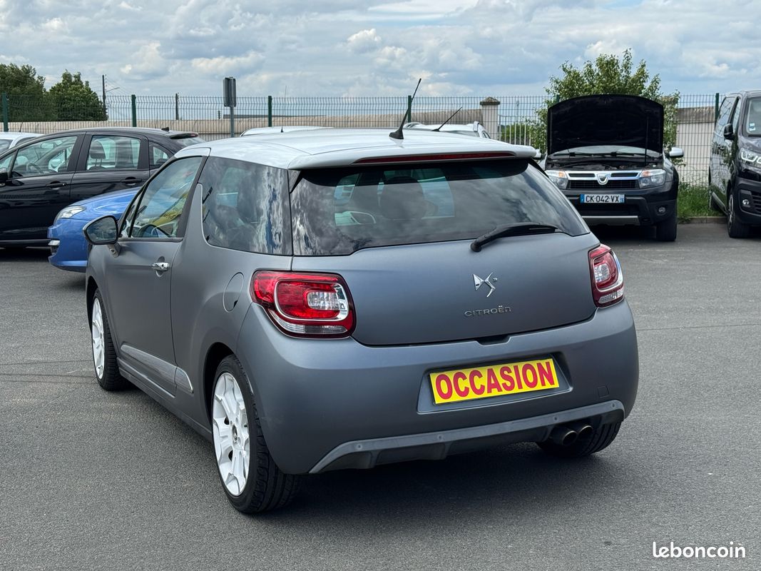 Citroën DS3 édition limitée matière grise (image 3)