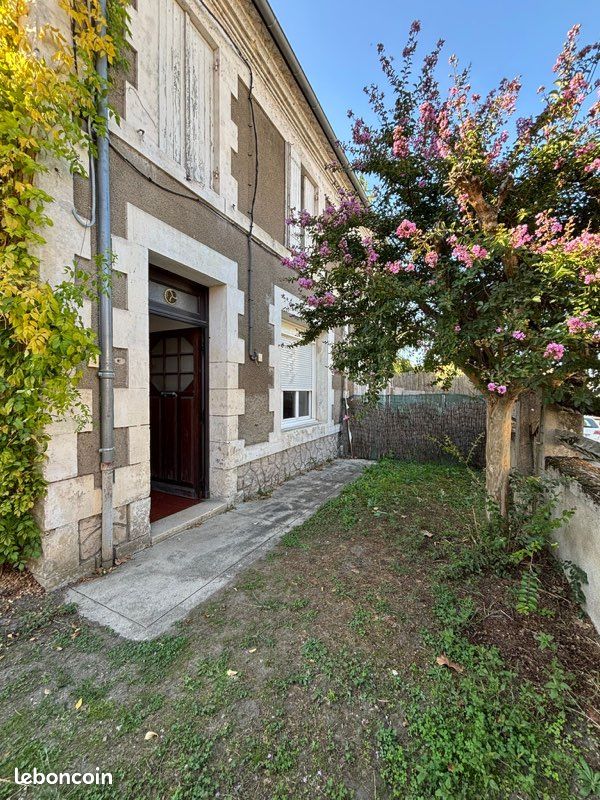 Appartement 3 pièces 55 m² · à Montpon-Ménestérol · 55 m² · 490 €/mois